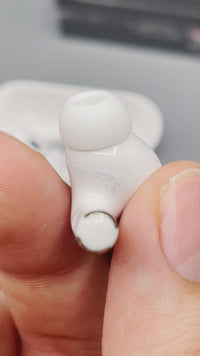 Noise-Cancelling Airpods Pro 2 White Bluetooth 5.3 image 4 PanguDeals Pakistan