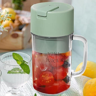 Mini Juicer Green Portable 500ml Rechargeable image 1 PanguDeals Pakistan