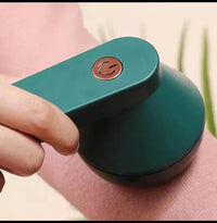 Portable Lint Remover Green 1200mAh Battery image 4 PanguDeals Pakistan